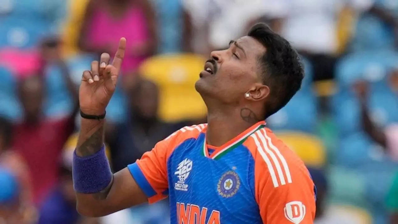 Hardik Pandya crowned top T20I all-rounder