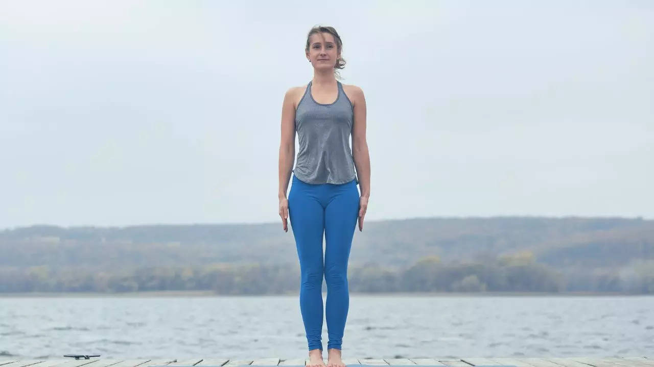 ​Check Here The Health Benefits Of Tadasana And How To Do It