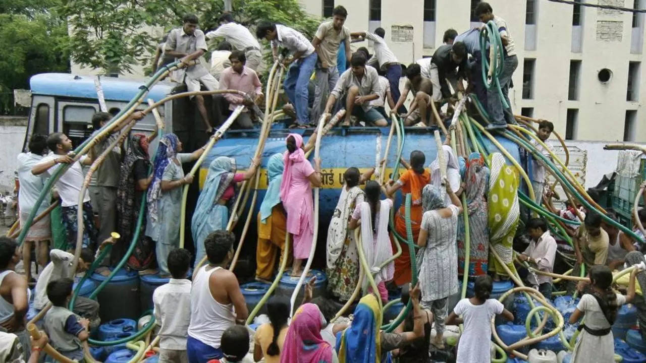 Man Crushed To Death By Water Tanker Driver