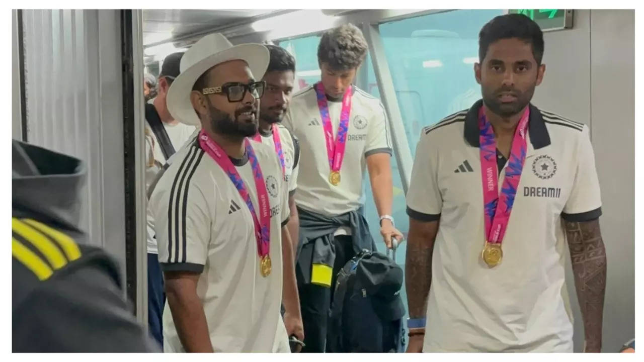 Rishabh Pant Suryakumar Yadav