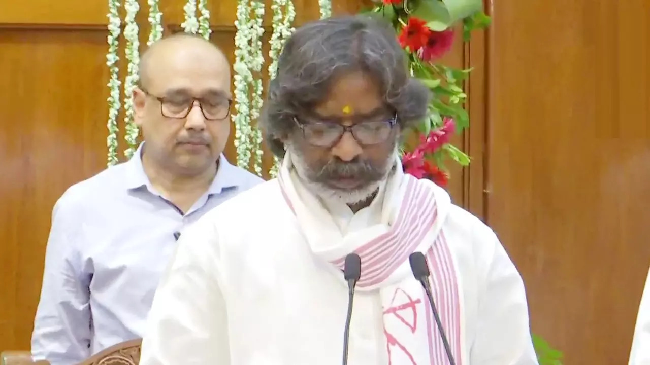 Hemant Soren took oath as Chief Minister of Jharkhand