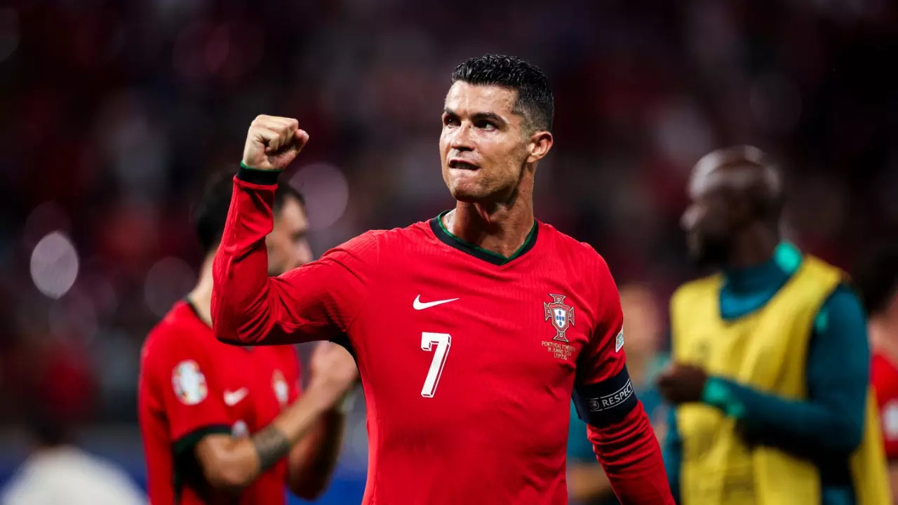 ''Portugal Are Carrying Cristiano Ronaldo Now'', Sam Allardyce Blasts CR7 Ahead Of EURO 2024 Tie vs France