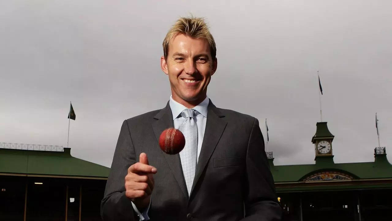 Brett Lee Still Got It! Australia Legend Dismisses Pakistan's Kamran Akmal During WCL 2024 Clash