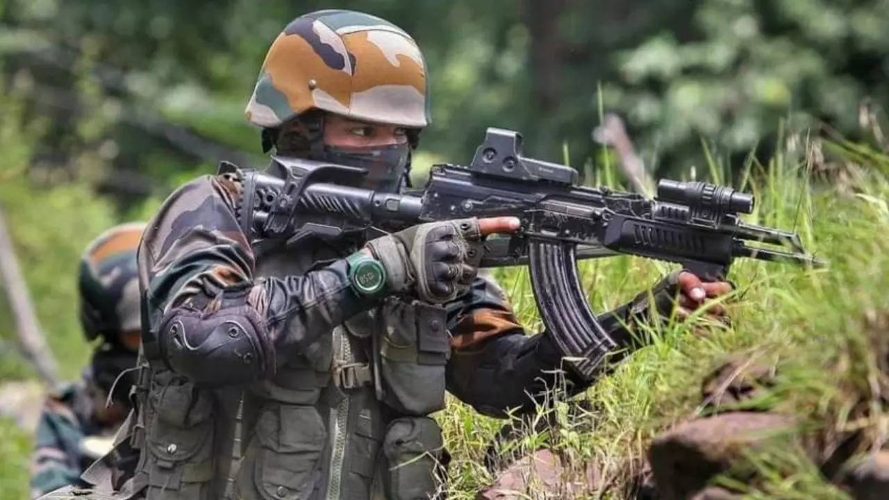 ak-203 rifles 35 thousand deliver to indian army know about this rifle