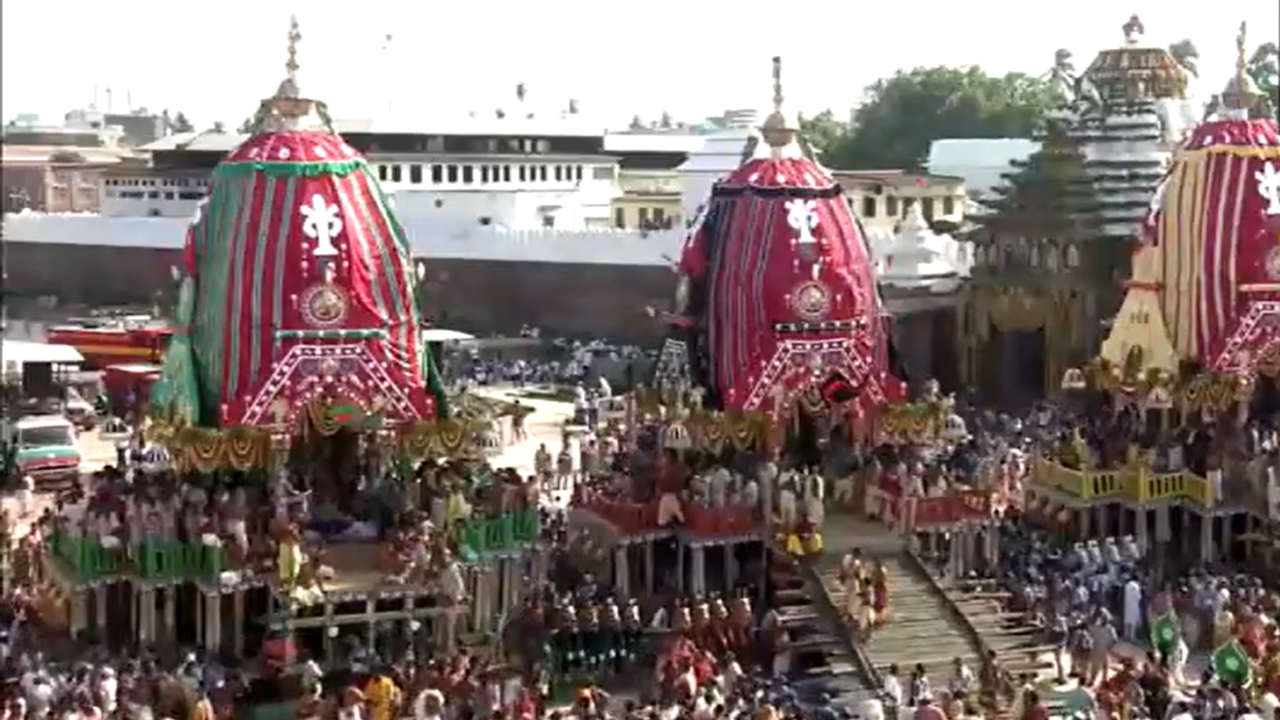 VIDEO: Chariots Of Lord Jagannath, Balabhadra And Subhadra In Puri As Rath Yatra Commences