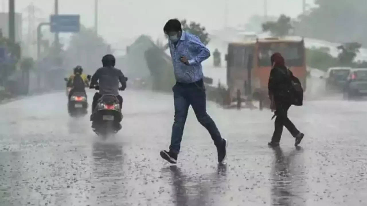 Mumbai Rain News Highlights City Sees Clear Skies Day After Heavy Shower Disruptions