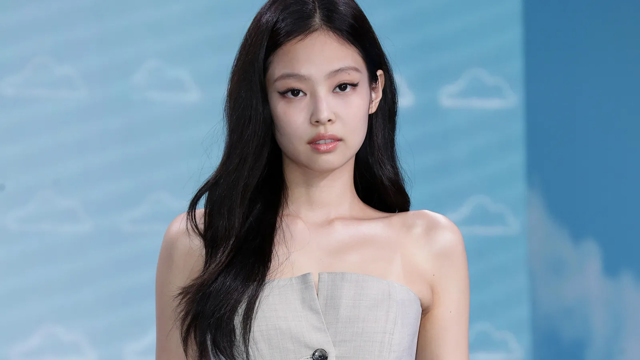 BLACKPINK's Jennie Reported To Korean Embassy In Italy Over Viral Indoor Smoking Video