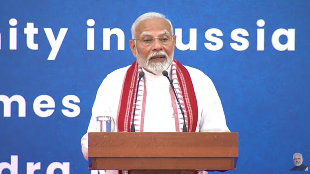 PM Modi addresses Indian diaspora in Moscow