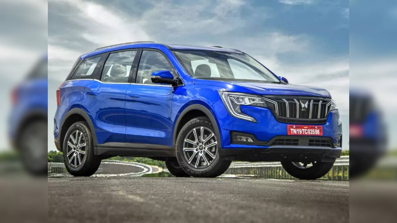 Mahindra XUV700 AX7 Gets Price Cut And New Colors