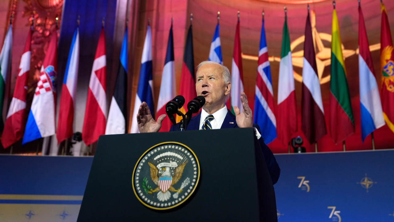 Joe Biden NATO 2- AP