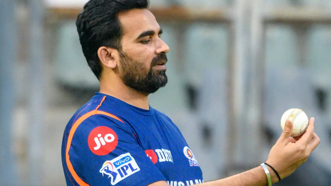 BCCI Want Zaheer Khan Or Laxmipathi Balaji To Become Bowling Coach