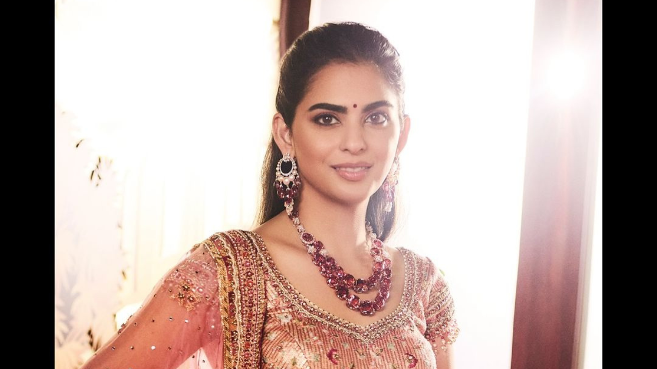 Isha Ambani's gorgeous new look