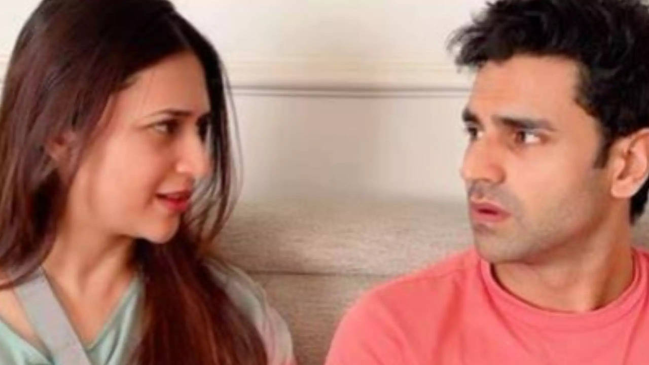 Divyanka Tripathi-Vivek Dahiya Robbed In Florence, Lose Their Passport And Rs 10 Lakh