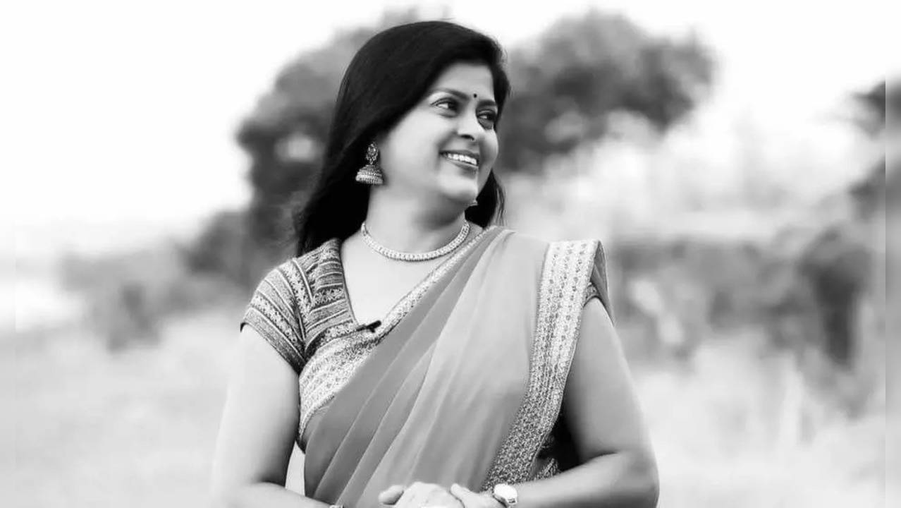 Aparna Vastarey passed away on Thursday night