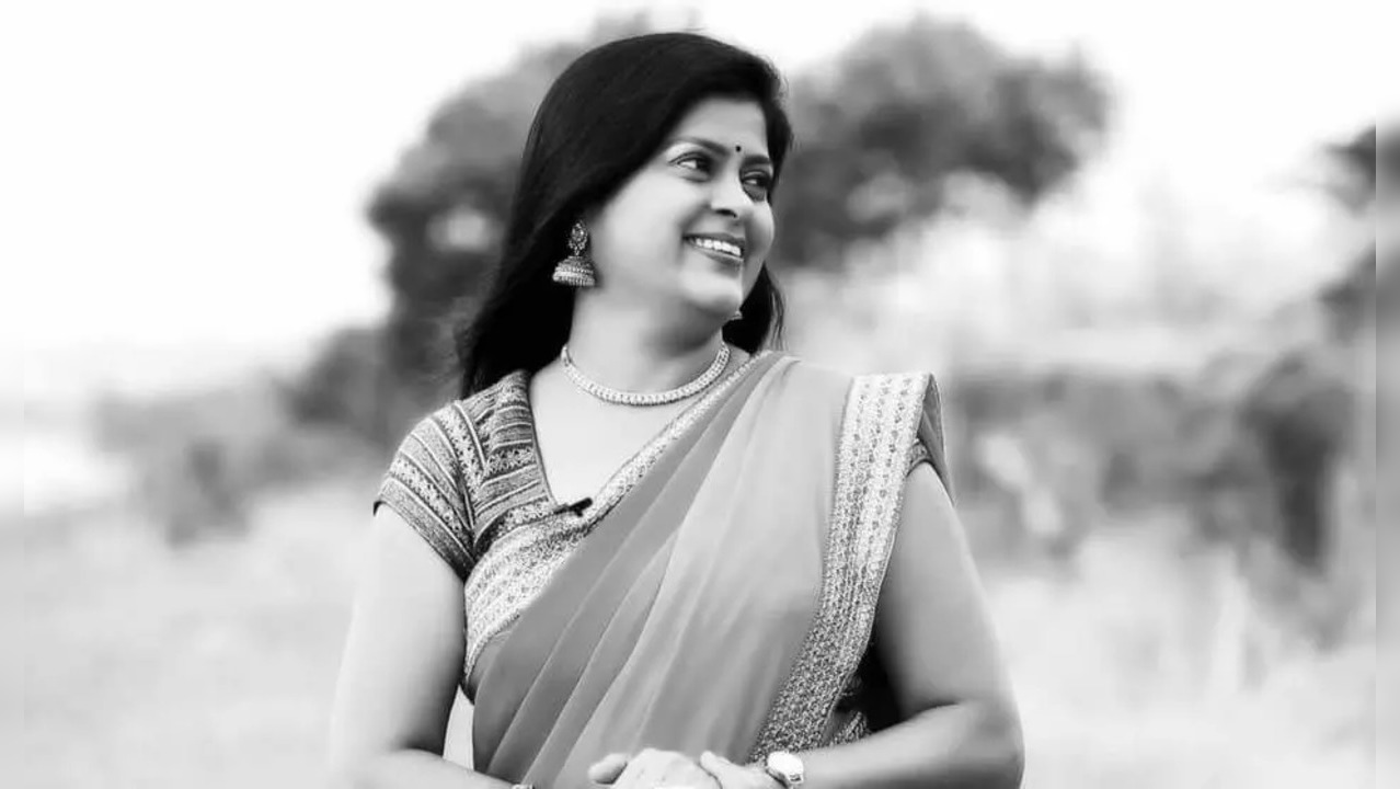 Aparna Vastarey passed away on Thursday night