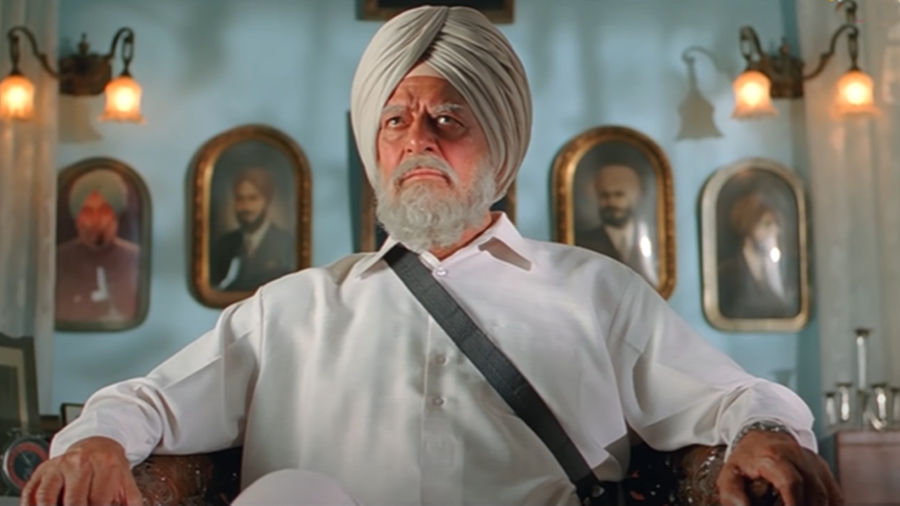 Dara Singh in Jab We Met.