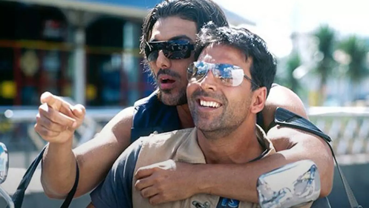 Akshay Kumar and John Abraham in Garam Masala.