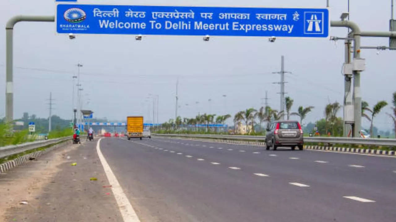 delhi-meerut expressway istock