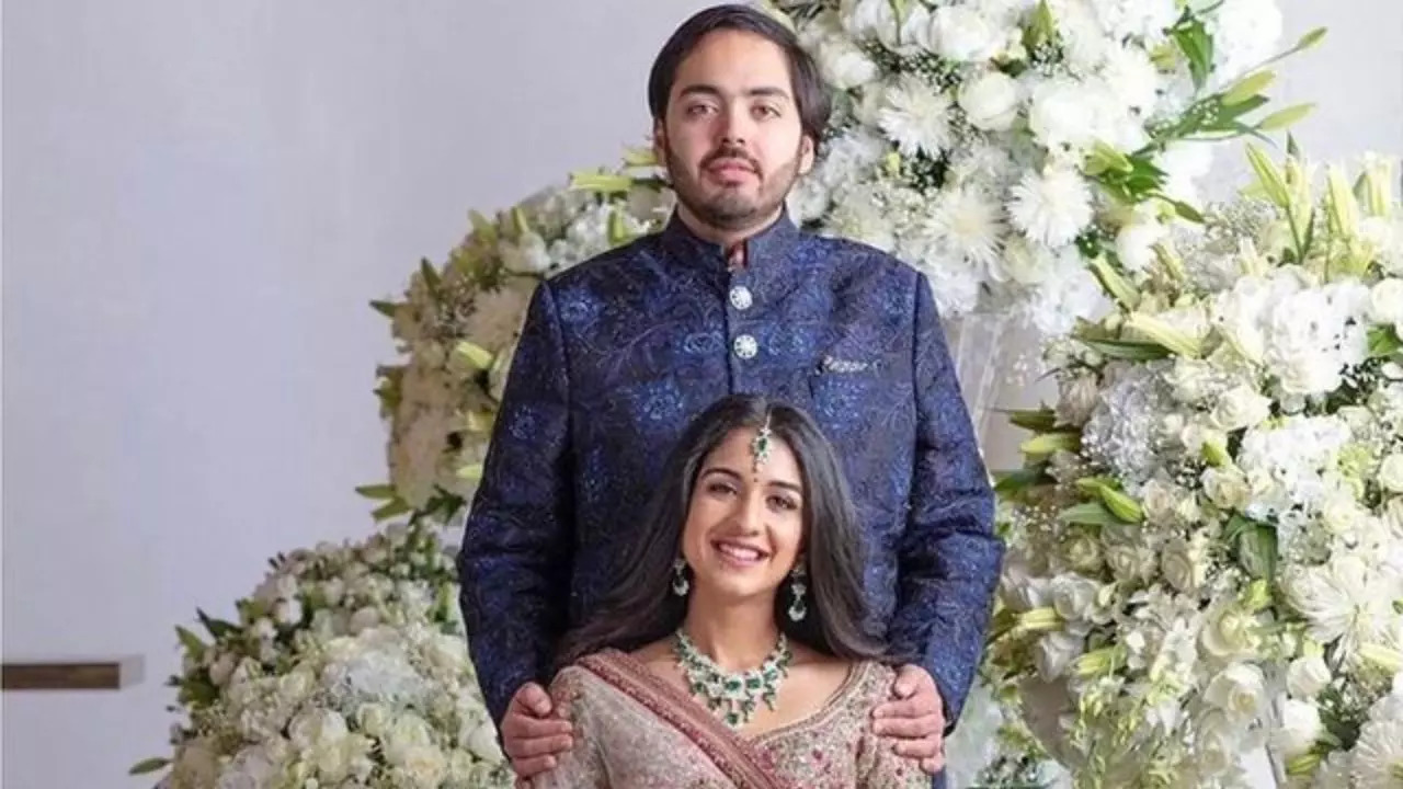 Know ​Anant Ambani's Weight Loss Journey