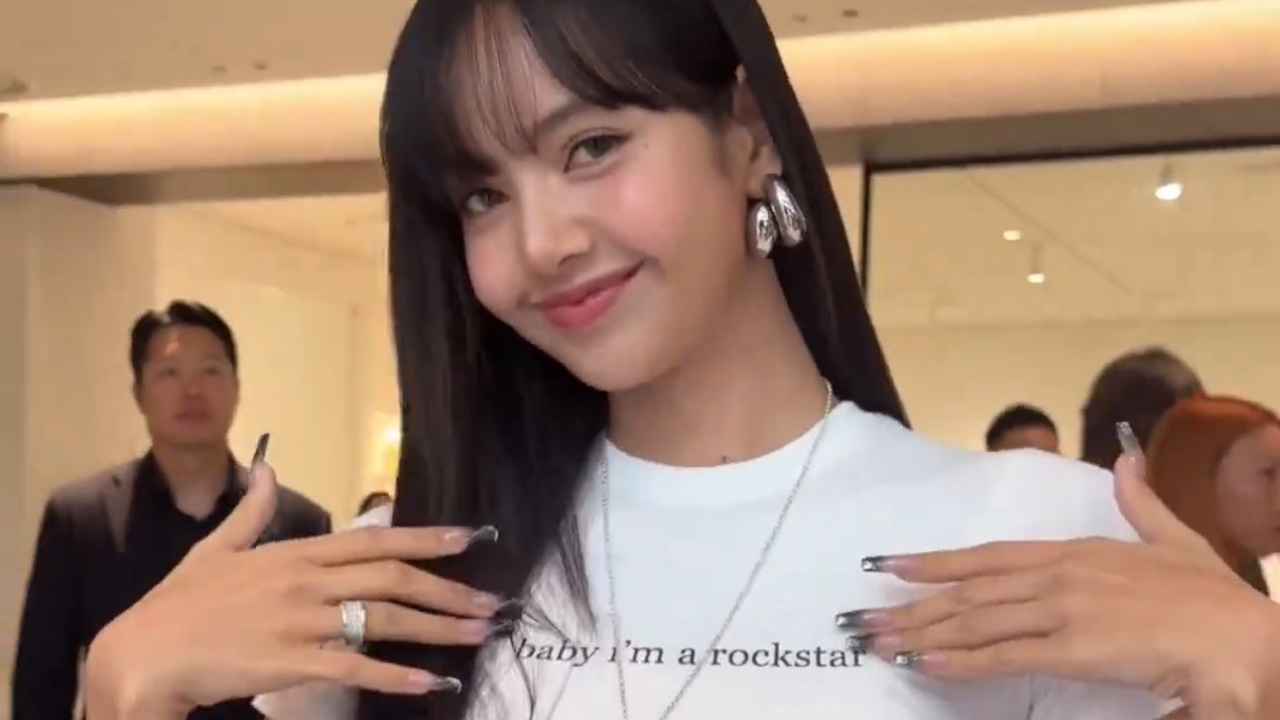 Blackpink's Lisa Surprises Lilies At ROCKSTAR Pop-Up Store In Seoul, Shoots Special Video With Fans