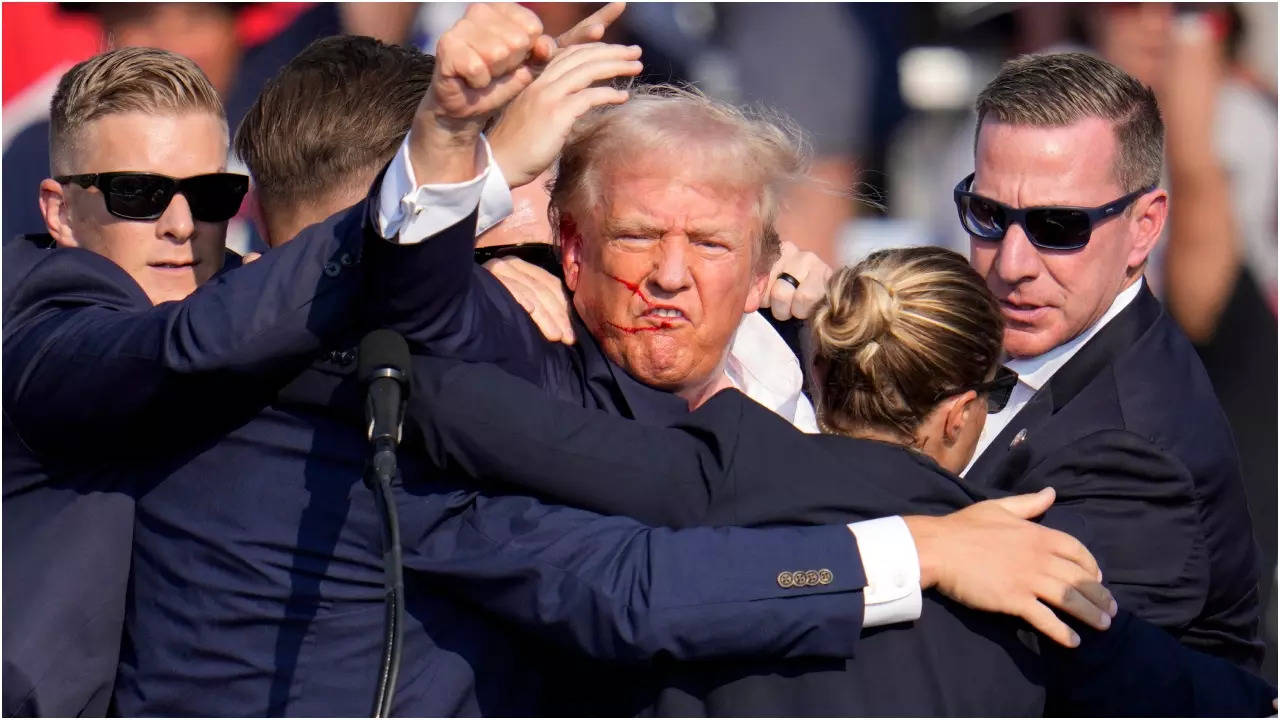 Gunfire at Donald Trump rally