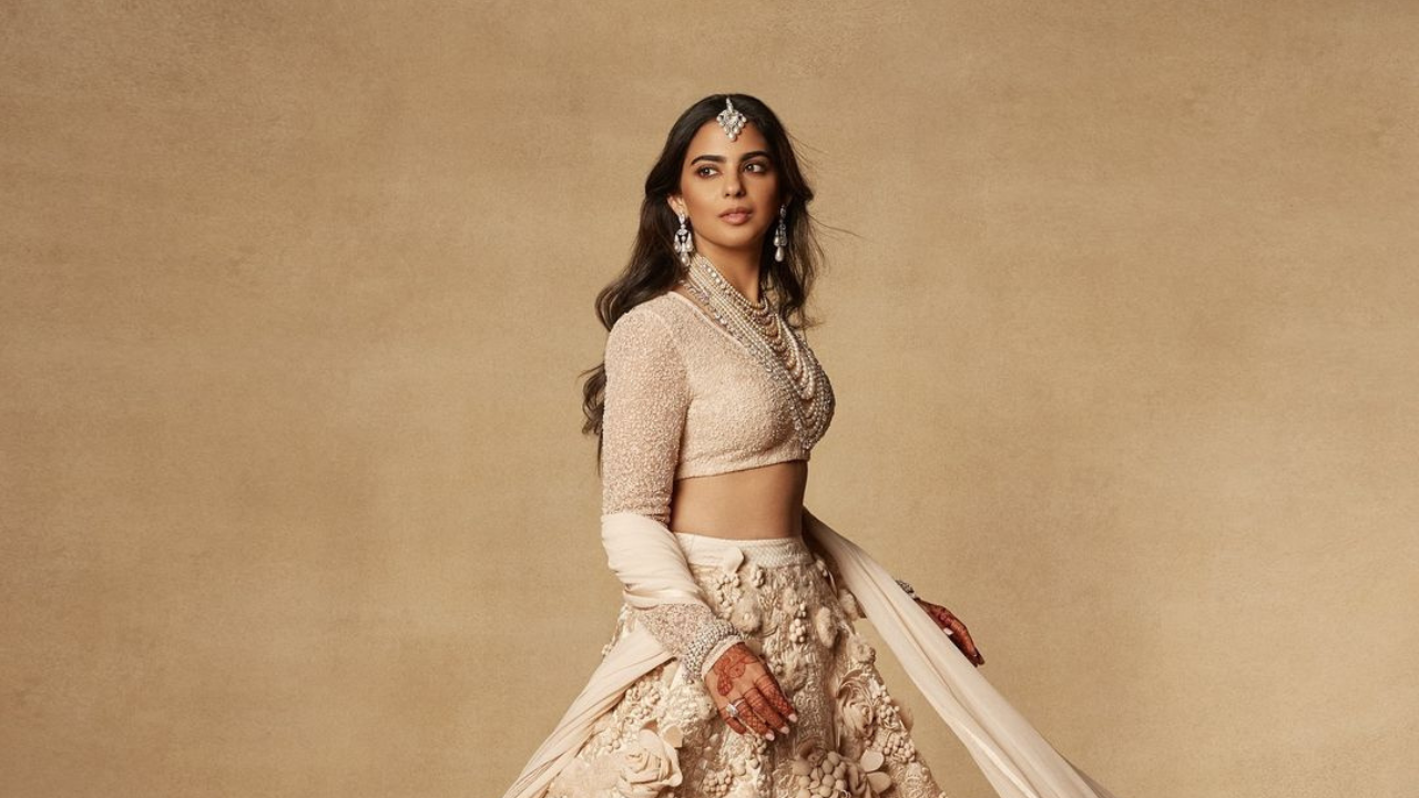 Isha Ambani's reception look