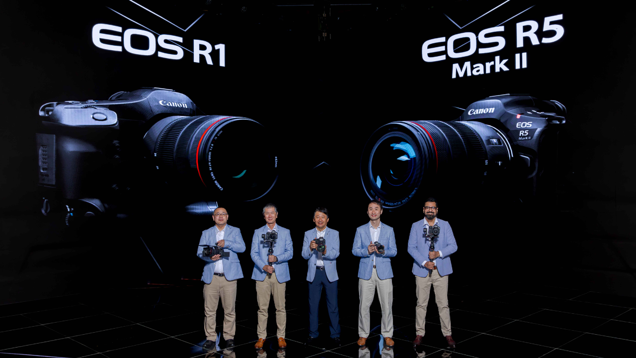 Canon EOS R1, EOS R5 Mark II