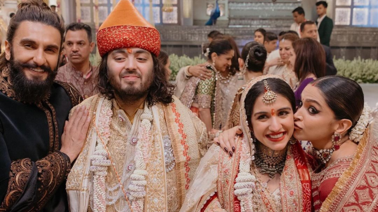 Ranveer Singh Poses With Newlyweds Anant Ambani-Radhika Merchant, Mom-To-Be Deepika Padukone Kisses Bride