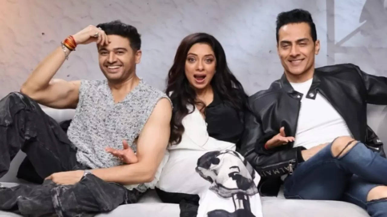 Anupamaa: Rupali Ganguly, Gaurav Khanna And Sudhanshu Pandey Quash Cold War Rumours With Goofy Pics