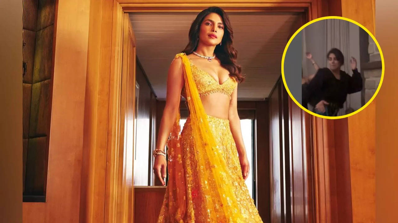 Birthday Girl Priyanka Chopra Is A True-Blue Desi Girl As She Dances To Kamariya With Mom Madhu In UNSEEN Video. WATCH