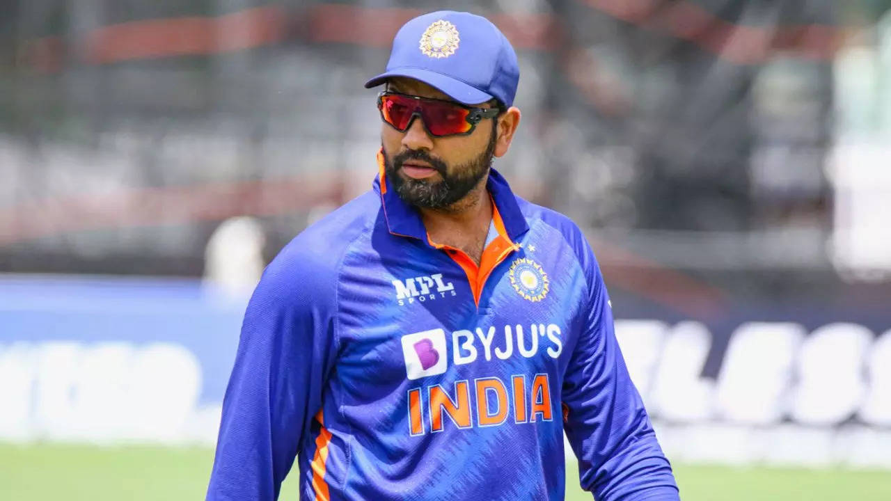 Rohit Sharma Takes Part In An Event In Dallas Amid Tight Security, Video Goes Viral