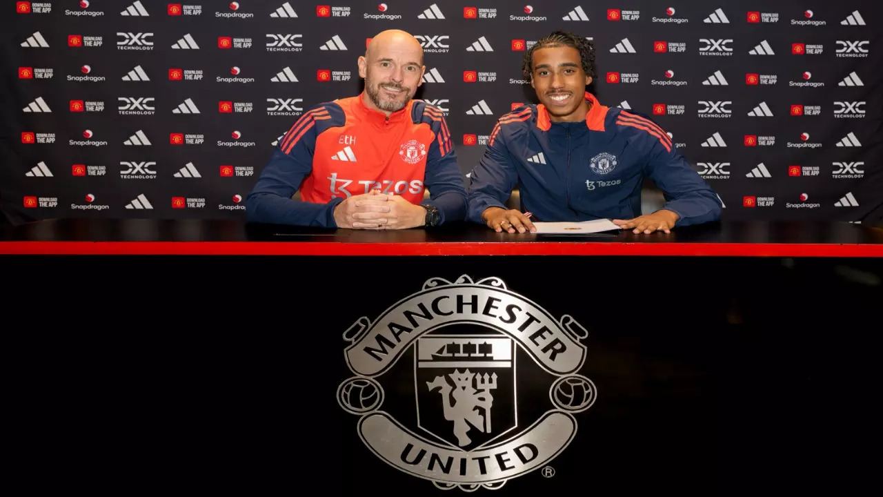 Manchester United Beat Real Madrid To Complete Sensational Transfer Swoop  For Leny Yoro From Lille | Times Now