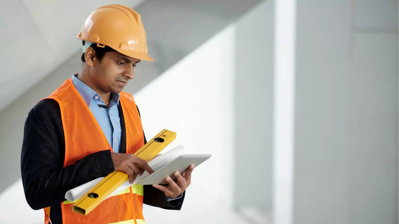  ரூ.2.4 லட்சம் சம்பளம்.. இன்ஜினியரிங் முடித்தவர்களுக்கு ரயில்வே பொதுத்துறை நிறுவனத்தில் வேலை! 