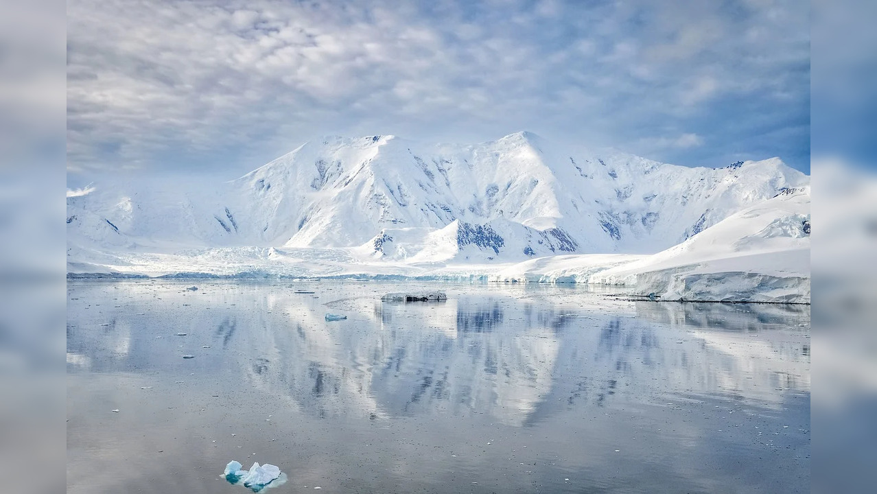 Eighth Continent Found? Scientists Discover Lost Mainland Hiding Between  Canada And Greenland | Times Now