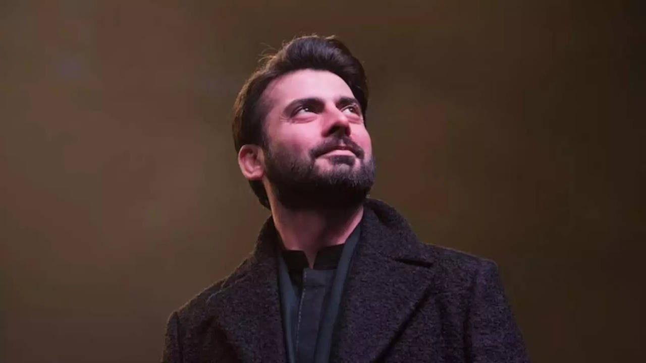 Fawad Khan Goes 'It Was Not In My Hands' As He Apologises To India Fans For Making Them Wait For So Long