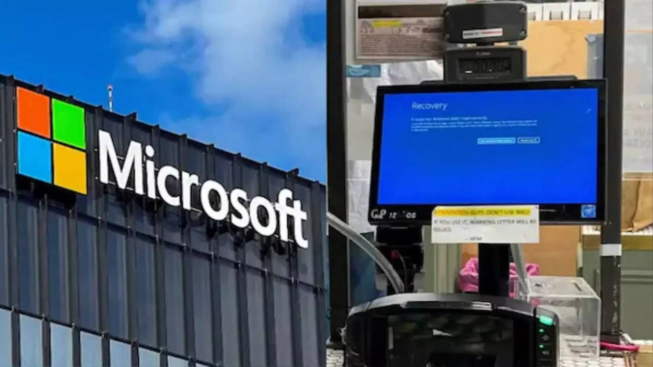 microsoft-blue-screen-error-public-issues-faced-by-crowd-strike-problem