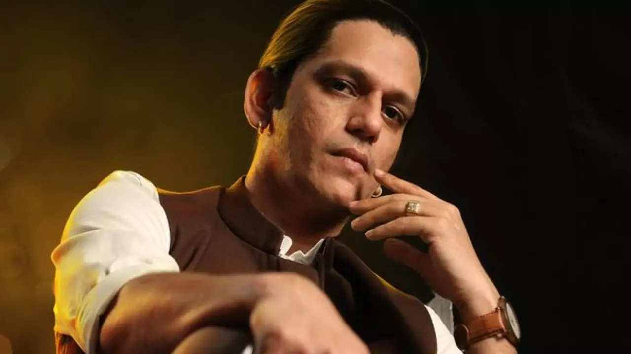 Vijay Varma talks about the BIG Mirzapur family: Who is more famous and successful doesn’t matter | EXCLUSIVE