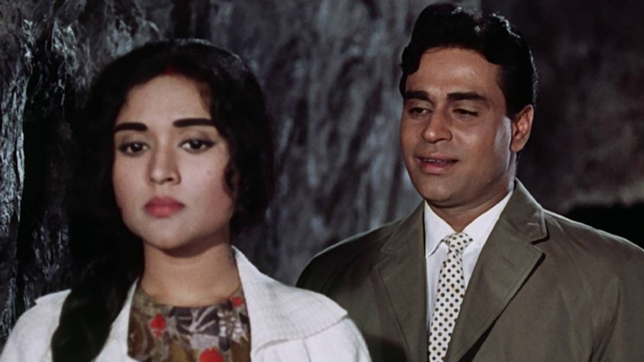 Vyjayanthimala Gets Candid About The Jubilee Star Rajendra Kumar, Says 'He Was Always Up To The Challenge' | EXCL