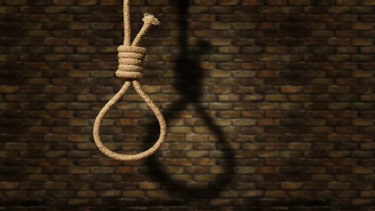 Boy Hangs Himself