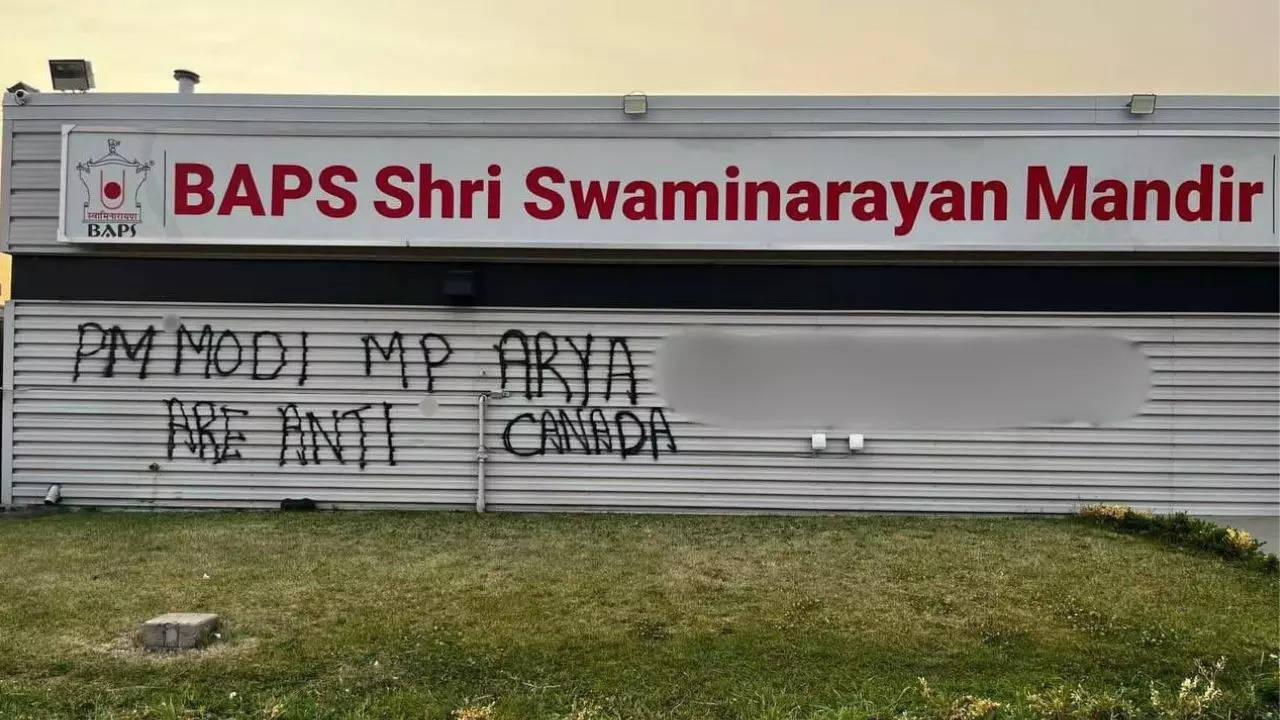 Khalistan deface Hindu temple.