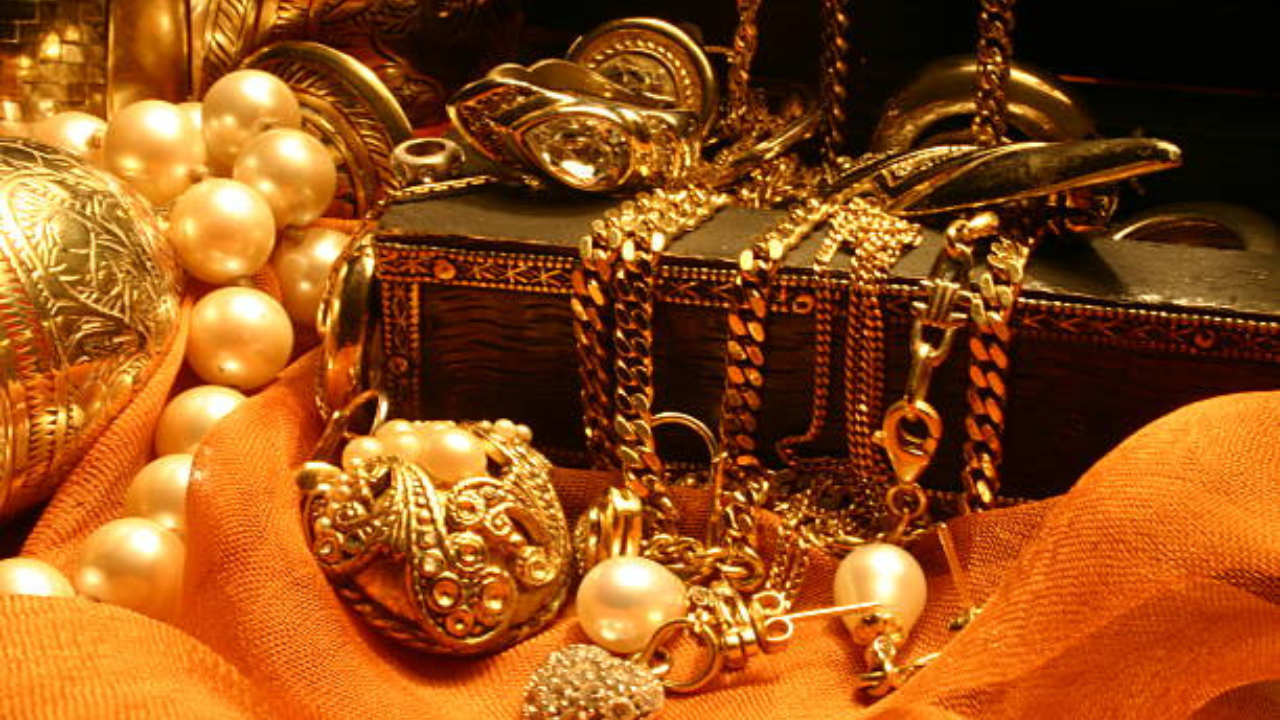 Titan, PC Jeweller Shares Soar Amid Duty Cuts on Precious Metals