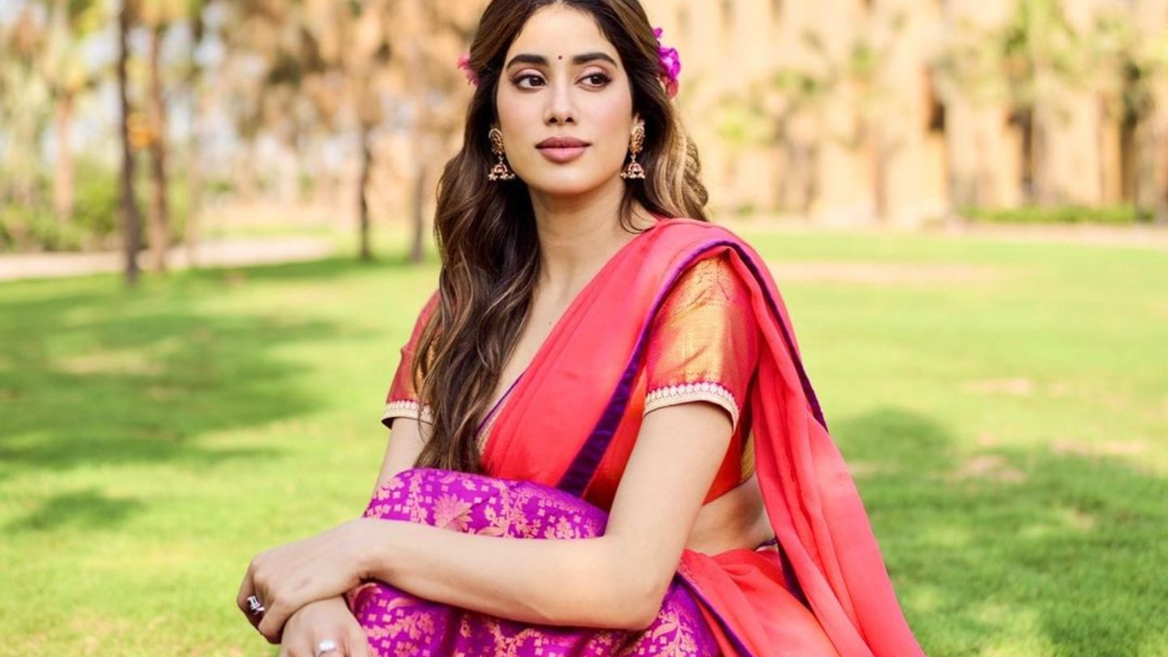 Janhvi Kapoor Explains What She Would Do 'Differently' From Parents Srivedi-Boney If She Ever Has A Daughter