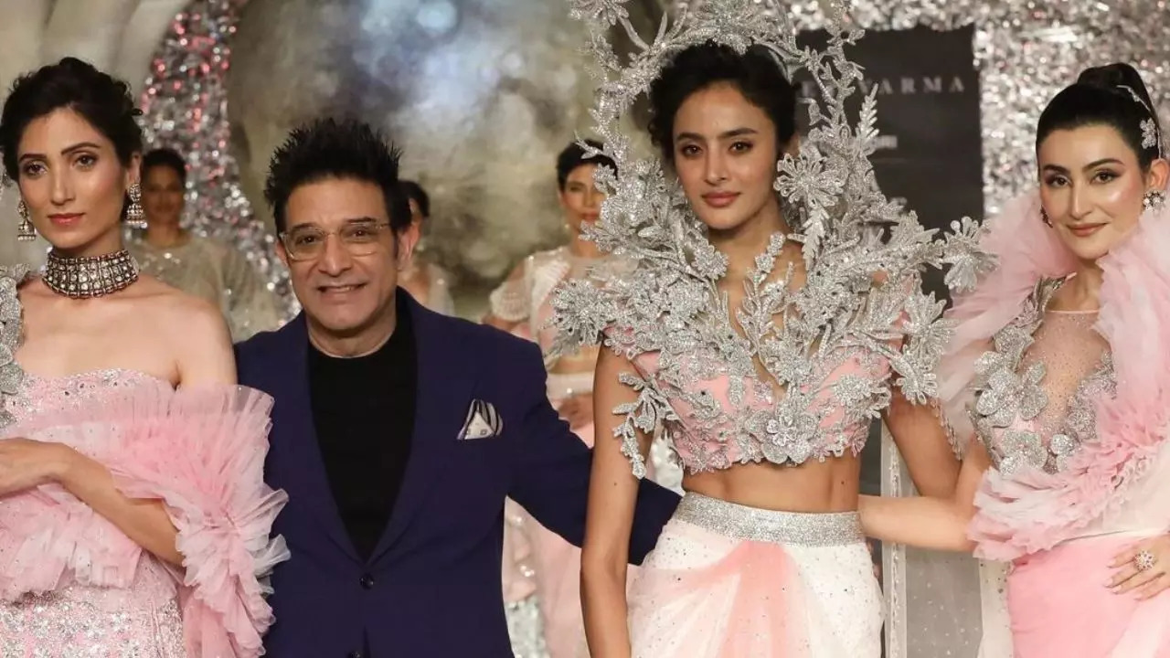 Suneet Varma presented his collection Nazm on the second day of India Couture Week