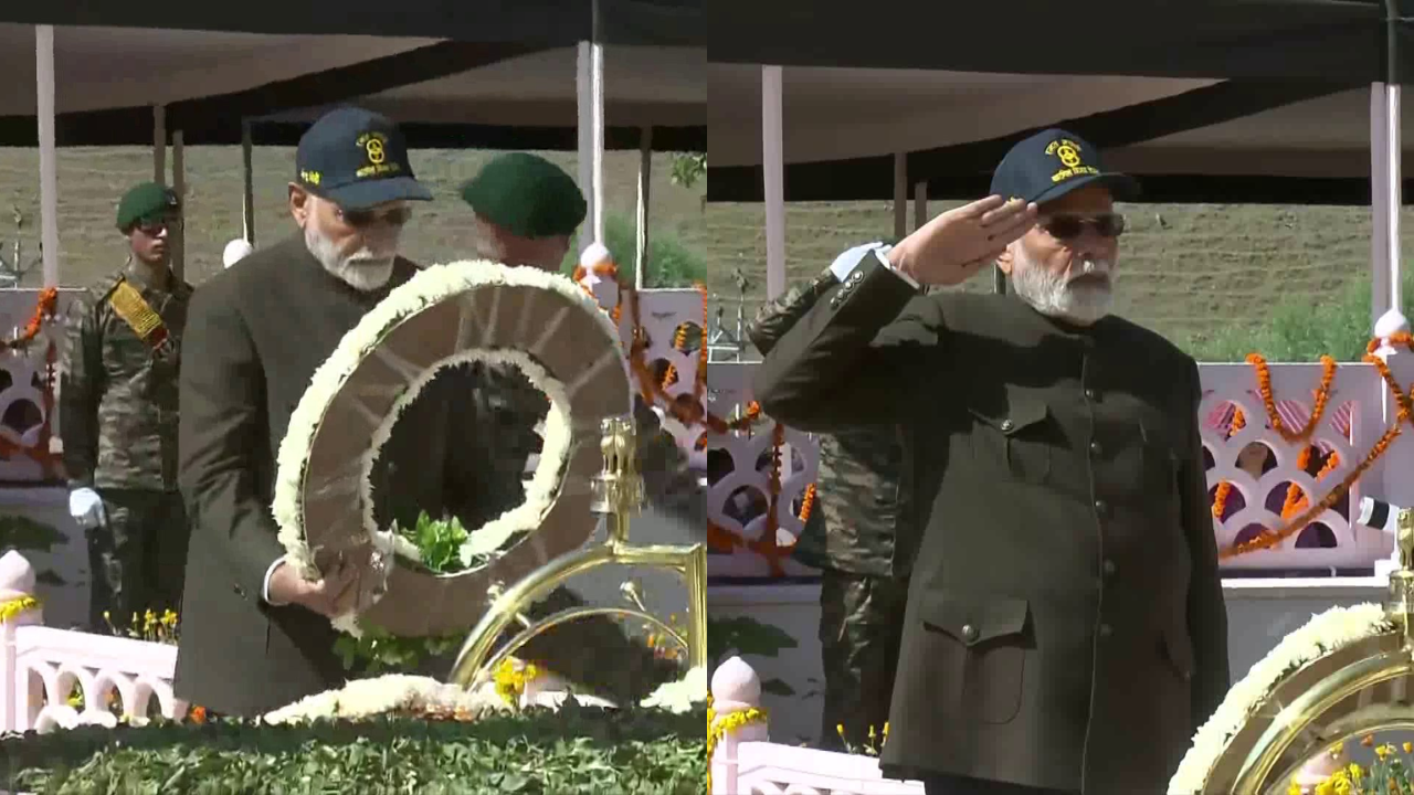 PM Modi Pays Tribute To Kargil Heroes