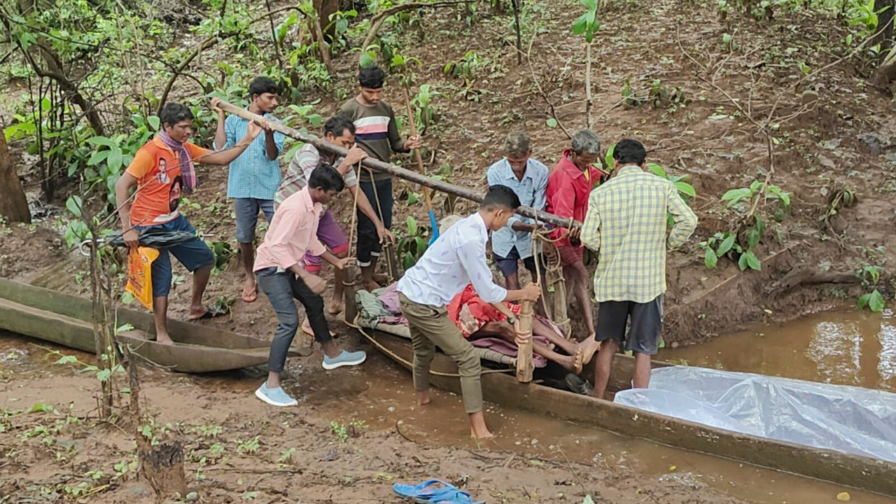 Gadchiroli Man On Cot