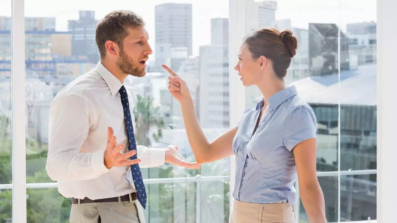 Is Your Client Being Mean To You? Here's How You Can Deal With Them