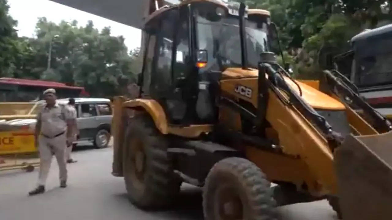 Bulldozer In Delhi.