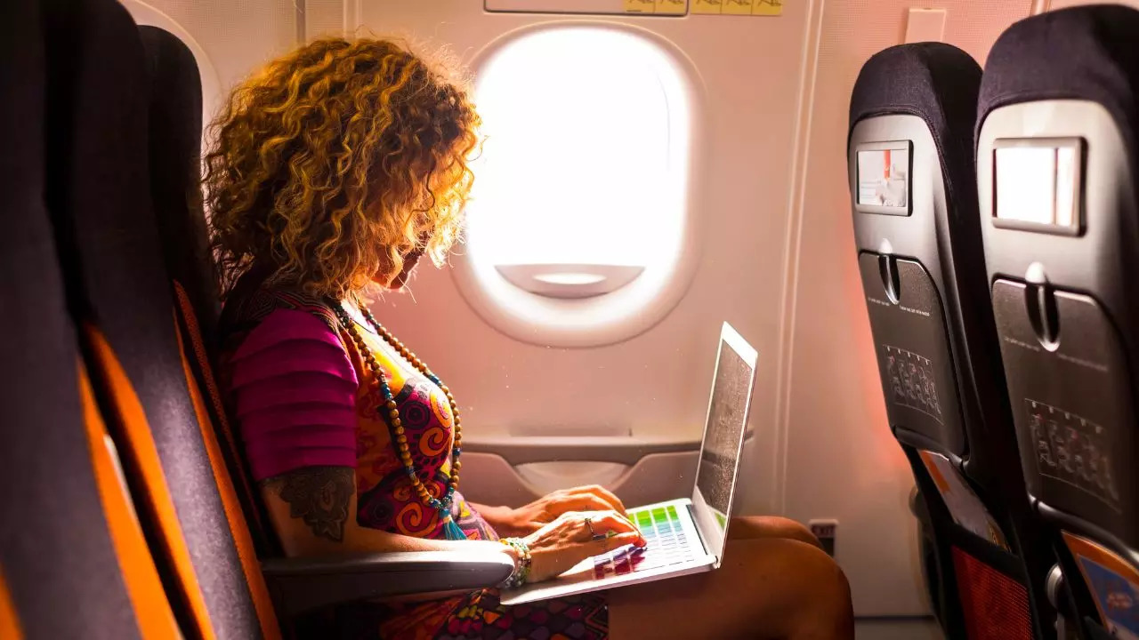 This Airline In India Is The First To Offer Free In-Flight Wi-Fi. Credit: Canva