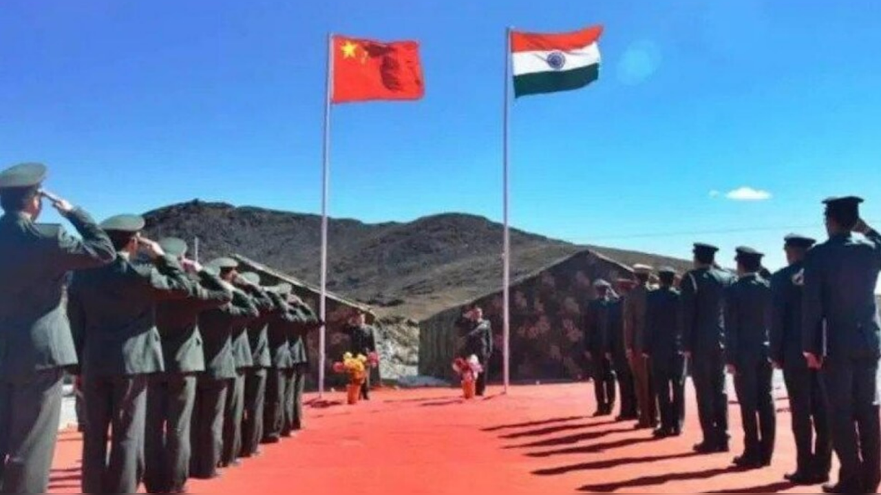 India, China Army