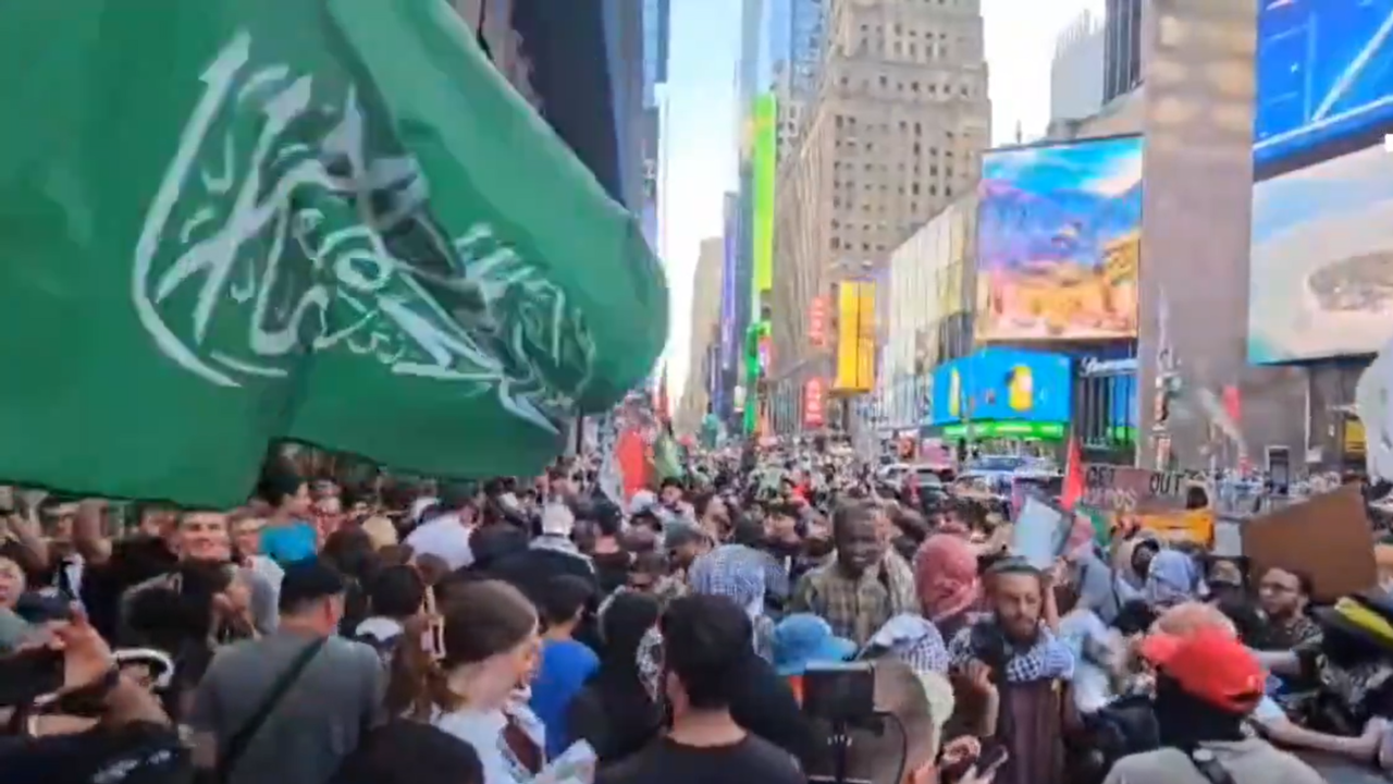 WATCH: Hamas Flag Waved By Protestors In Times Square After Haniyeh's Death